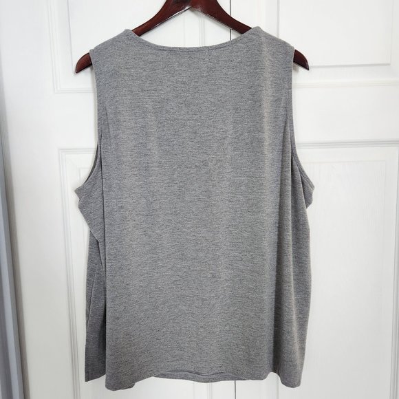 EUC 3x NjP grey tank top with chain detail - Picture 4 of 6